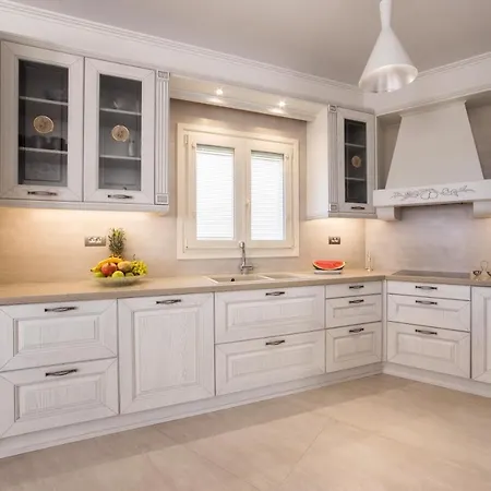 Vila Panos Sunset View *