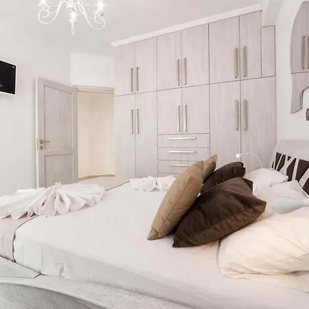 Vila Panos Sunset View *