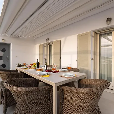 Panos Sunset View Vila *