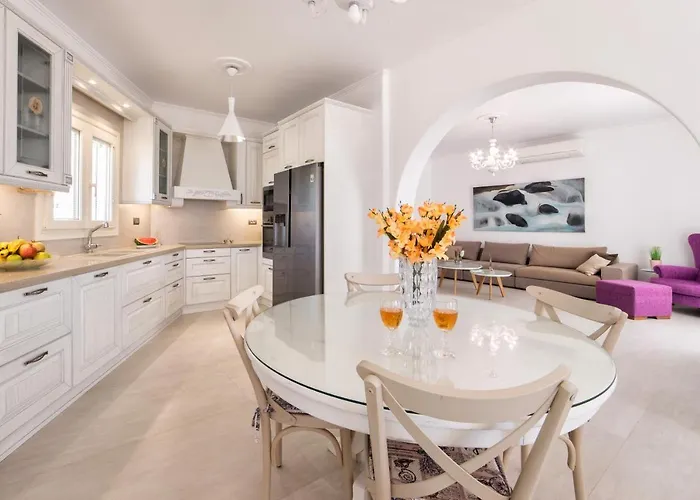 Panos Sunset View * Páros